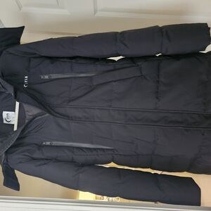 ZYIA Black Vented Vondelpark Puffy Coat Size Large